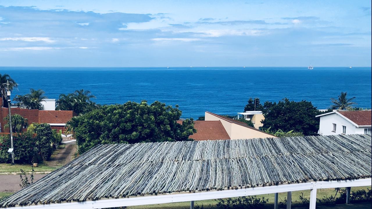 Eden Rose Manor B&B ลา แมร์ซี ภายนอก รูปภาพ