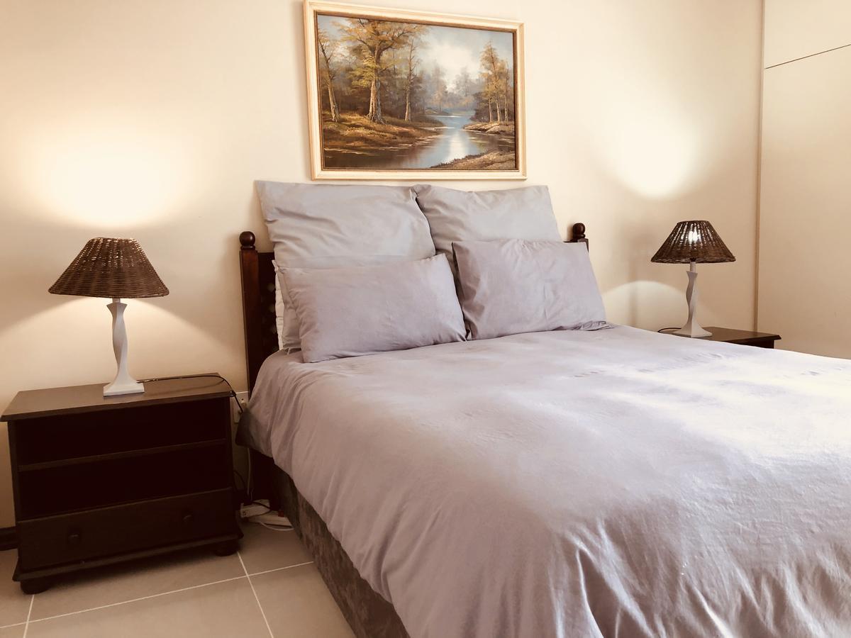 Eden Rose Manor B&B ลา แมร์ซี ภายนอก รูปภาพ